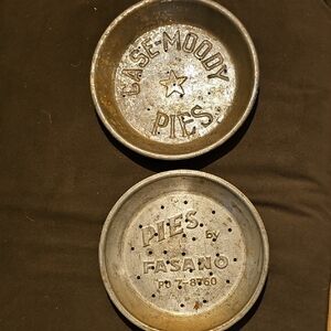 MCM 2 VINTAGE Silver Pie Pans Case Moody Fasano 20's Kitchen Wall Decor Retro